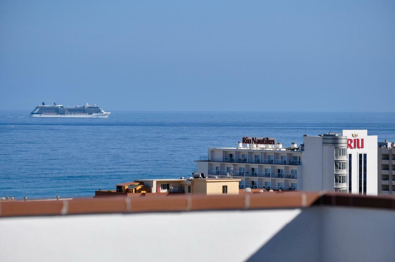 托雷莫利诺斯Atico Duplex Con Vistas Al Mar. Dos Plazas De Garaje公寓 外观 照片
